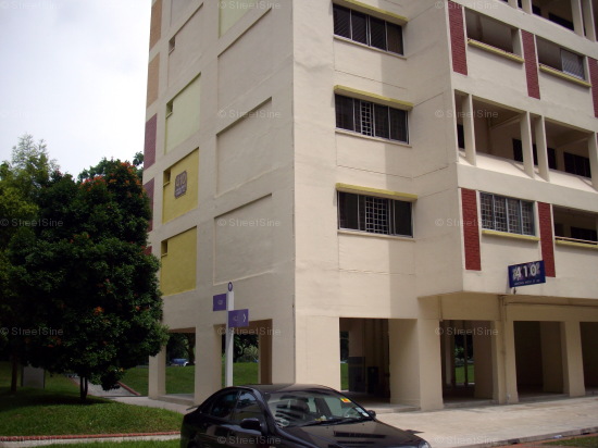 Blk 410 Jurong West Street 42 (Jurong West), HDB Executive #441782